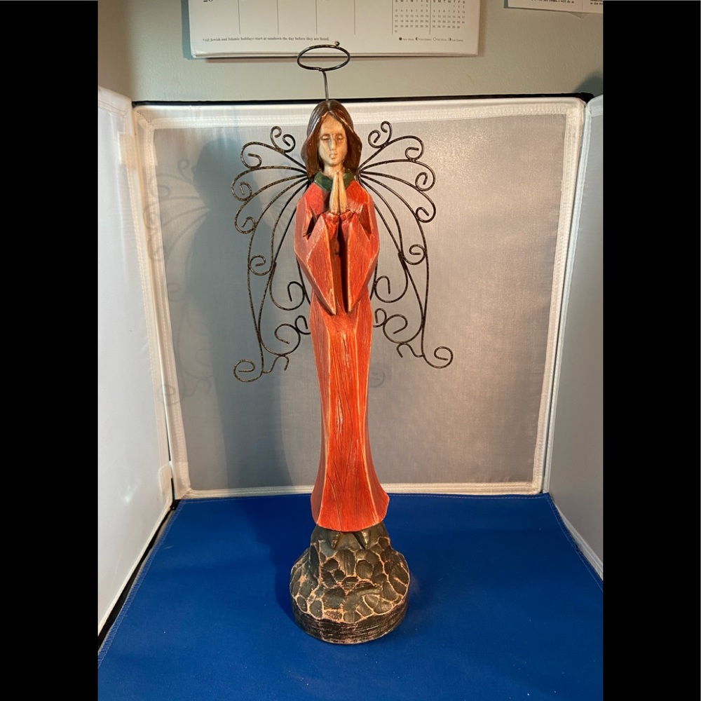 Southern Living wooden Angel